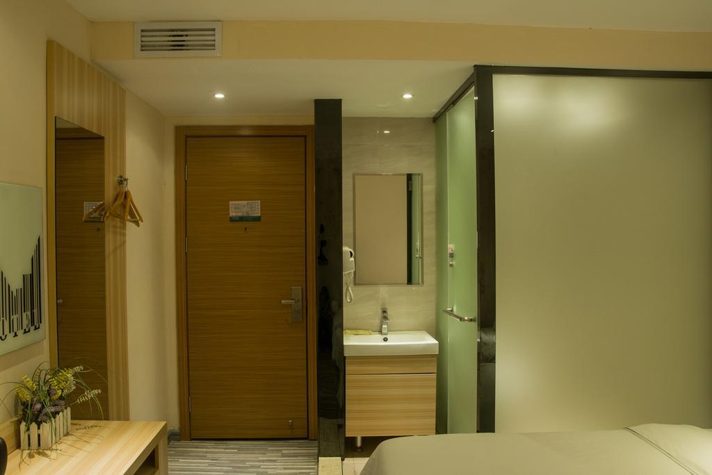 Denise Hotel Apartment Guangzhou Kamer foto